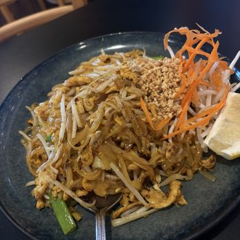 Suki Time Thai Kitchen - Pad Thai - Thai Near Me - Lomita, California Suki Time Thai Kitchen - Pad Thai - Thai Near Me - Lomita, California