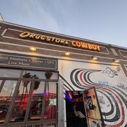 Drugstore Cowboy - Outside