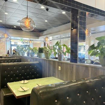 Yuan Bistro - Chinese Near Me - Milpitas, California