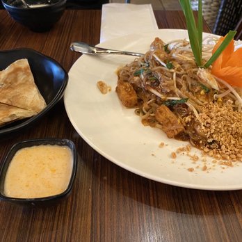 Home Thai Cafe - Roti and crab pad thai ! - Thai Near Me - Martinez, California Home Thai Cafe - Roti and crab pad thai ! - Thai Near Me - Martinez, California