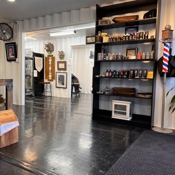 Tonsorial Barbershop - Barbers Near Me - Tulsa, Oklahoma