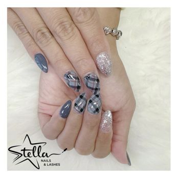 Stella Nails & Lashes - Eyelash Service Near Me - Johnston, Iowa Stella Nails & Lashes - Eyelash Service Near Me - Johnston, Iowa