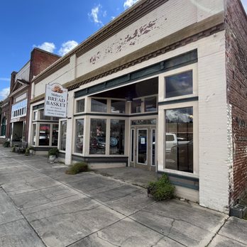 Miller's Bread Basket - Exterior - Southern Near Me - Blackville, South Carolina