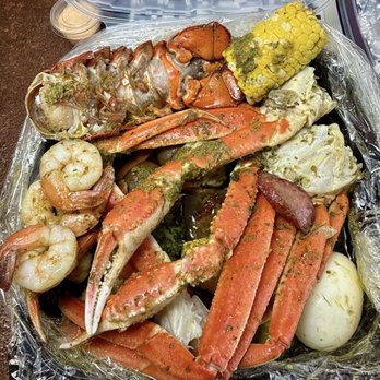 Auntie Sam’s Seafood - Snow Crab Leg Boil w/Lobster & Shrimp - Seafood Near Me - Clinton, Maryland Auntie Sam’s Seafood - Snow Crab Leg Boil w/Lobster & Shrimp - Seafood Near Me - Clinton, Maryland