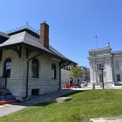 Confederation Park - Kingston information center