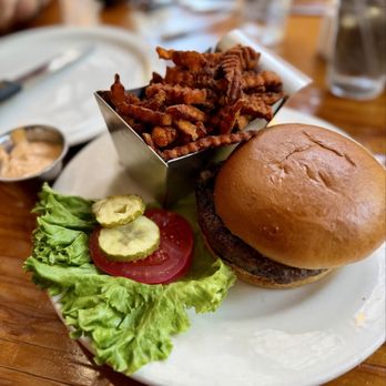 Big Sur River Inn and Restaurant - Breakfast & Brunch Near Me - Big Sur, California