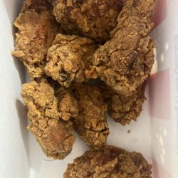 KFC - Hot & Spicy Wings