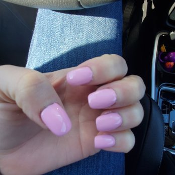 Bravia Nail Spa - Nail Salons Near Me - Oswego, Illinois