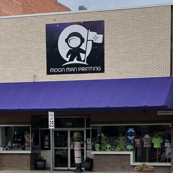 Moon Man Printing - Entrance - Screen Printing/T-Shirt Printing Near Me - Roswell, New Mexico