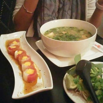 Rakuu - Naked roll and shrimp Pho - Sushi Bars Near Me - Spring, Texas