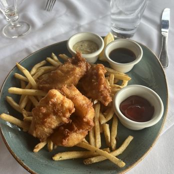 Chart House - Fish & Chips - Seafood Near Me - Portland, Oregon