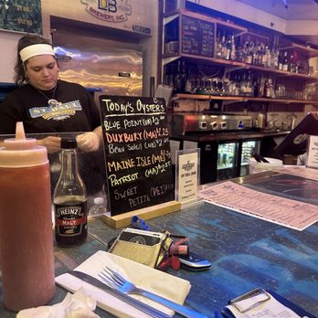 St Paul Fish Company - Seafood Near Me - Milwaukee, Wisconsin St Paul Fish Company - Seafood Near Me - Milwaukee, Wisconsin