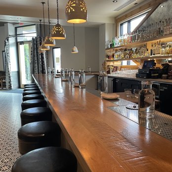 Flores Corte Madera - Bar - Mexican Near Me - Corte Madera, California