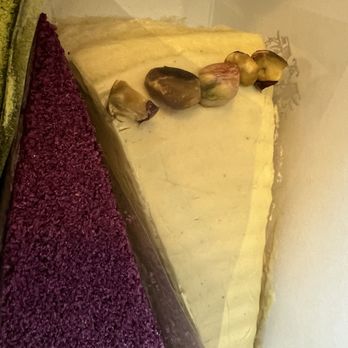 Lady M Cake Boutique - Bakeries Near Me - Los Altos, California
