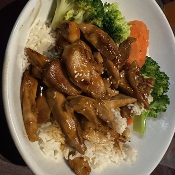Livermore Casino - Teriyaki chicken bowl - Casinos Near Me - Livermore, California Livermore Casino - Teriyaki chicken bowl - Casinos Near Me - Livermore, California