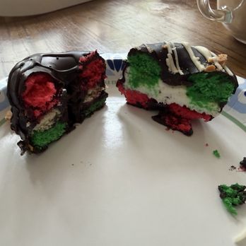 Alpine Pastry Shoppe - Bakeries Near Me - Smithtown, New York