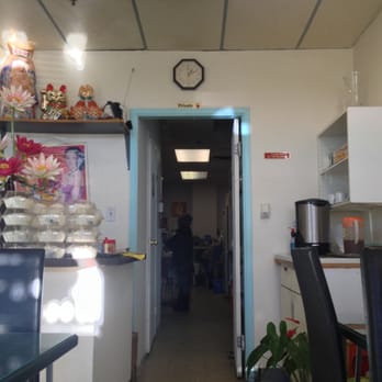 Thanh Xuan Café - Inside of restaurant~ - Vietnamese Near Me - Vancouver, British Columbia