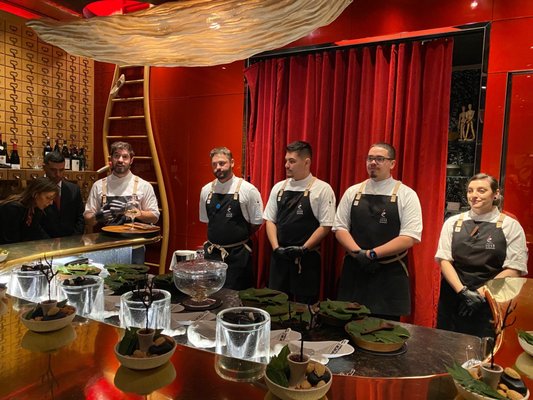 é by José Andrés by null