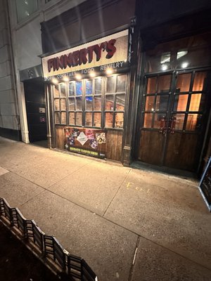 Finnerty's by null