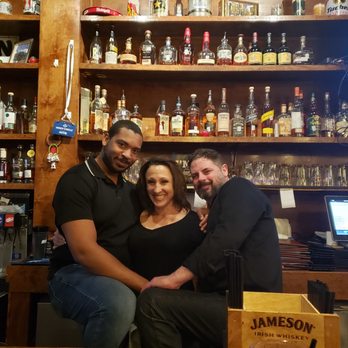 Ron's Corner Tavern - Awesome staff! - Pubs Near Me - Bedford, Texas