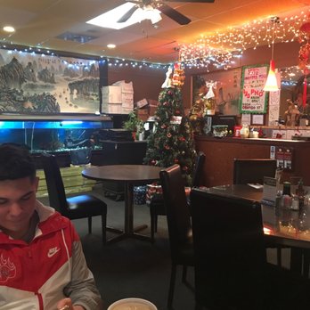 China Cafe - Awesome Christmas Tree - Chinese Near Me - Castle Rock, Colorado
