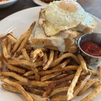 Oak + Almond - Croque Madame - New American Near Me - Norwalk, Connecticut Oak + Almond - Croque Madame - New American Near Me - Norwalk, Connecticut