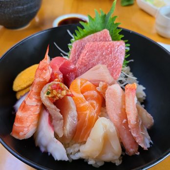 Himitsu - Token Chirashi - Sushi Bars Near Me - La Jolla, California