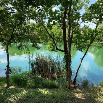 San Antonio KOA - Pond view - Campgrounds Near Me - San Antonio, Texas