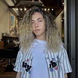 Union Salon South - Balayage + curly haircut by Tiffany @tiffygotsthishair