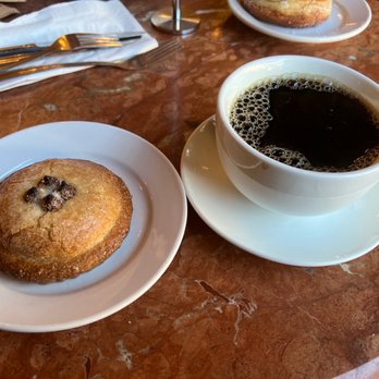Emporio Rulli - Torta Della Nonna - Bakeries Near Me - Larkspur, California Emporio Rulli - Torta Della Nonna - Bakeries Near Me - Larkspur, California