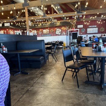 Blue Mound Cafe - Cafes Near Me - Decatur, Texas