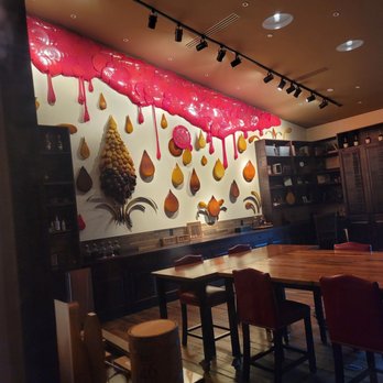 Maker's Mark Distillery - High-end mixing room. - Tours Near Me - Loretto, Kentucky