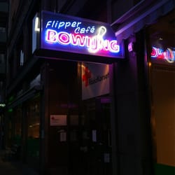 Rock & Bowl - By night - old name