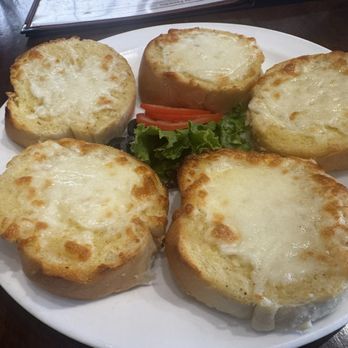 Distasio's On The Bay - Garlic Cheese Bread - Italian Near Me - Morro Bay, California