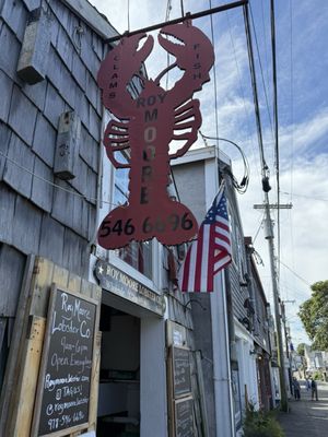 Roy Moore Lobster Company by null