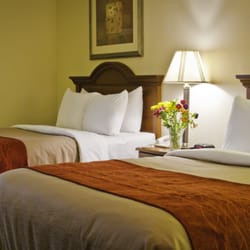 Spacious, clean and comfortable room with two queen beds