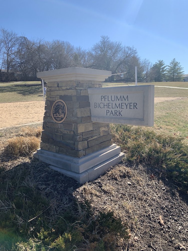 Pflumm Bichelmeyer Park Logo