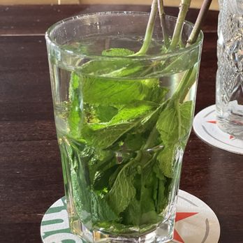 Murphy's Irish Pub - Mint Tea - Irish Near Me - Schiphol, New Hampshire