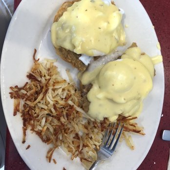 The Red Arrow Diner - Chicken Fried Steak Benny - Diners Near Me - Londonderry, New Hampshire The Red Arrow Diner - Chicken Fried Steak Benny - Diners Near Me - Londonderry, New Hampshire