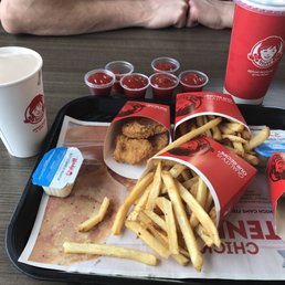 So much ketchup