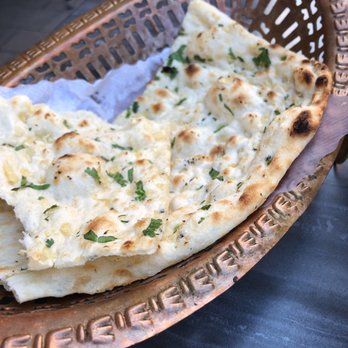 Ganesha - Naan bread with garlic - Indian Near Me - Nuremberg, BY Ganesha - Naan bread with garlic - Indian Near Me - Nuremberg, BY