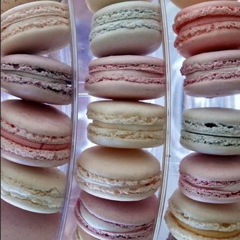 ANNA Cake Couture - Behold the Magnificent Macarons at Anna Cake Couture in Bristol in the UK. - Bakeries Near Me - Bristol, BST ANNA Cake Couture - Behold the Magnificent Macarons at Anna Cake Couture in Bristol in the UK. - Bakeries Near Me - Bristol, BST