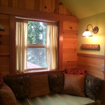 Juniper Lane Guest House - Organic Green Tea Room - Hotels Near Me - Friday Harbor, Washington Juniper Lane Guest House - Organic Green Tea Room - Hotels Near Me - Friday Harbor, Washington