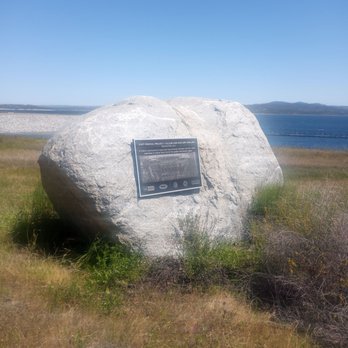 Folsom Dam - Landmarks & Historical Buildings Near Me - Folsom, California