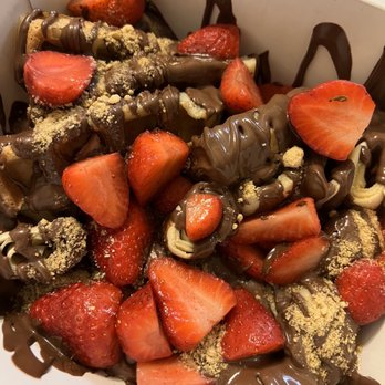 Chocolate Bash - Sampler Plate - Desserts Near Me - Tustin, California