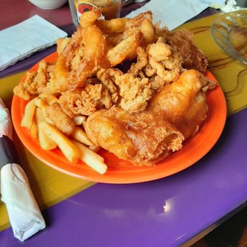 Mikey B's - Combo.platter - Seafood Near Me - New Bedford, Massachusetts Mikey B's - Combo.platter - Seafood Near Me - New Bedford, Massachusetts