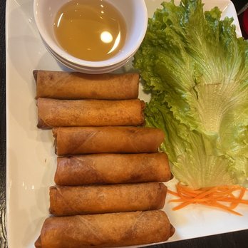 Pho Star Bowl - Egg roll appetizer - Vietnamese Near Me - Riverside, California Pho Star Bowl - Egg roll appetizer - Vietnamese Near Me - Riverside, California