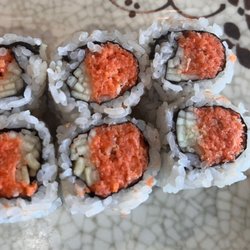 Tokyo Japanese Steak House & Sushi Bar - Spicy tuna roll