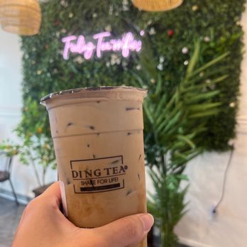 Ding Tea Vista - Bubble Tea Near Me - Vista, California Ding Tea Vista - Bubble Tea Near Me - Vista, California