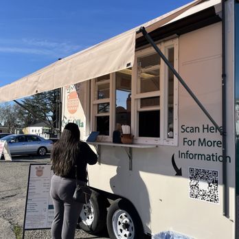 Cafe De La Olla - Coffee & Tea Near Me - Santa Rosa, California